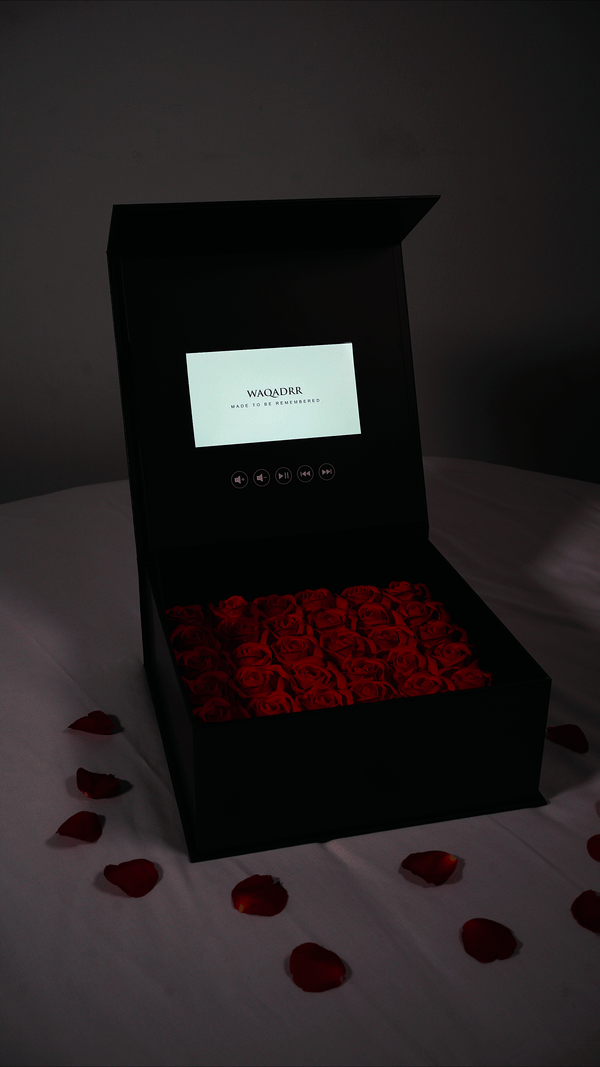 WAQADRR Roses Video Box - Black